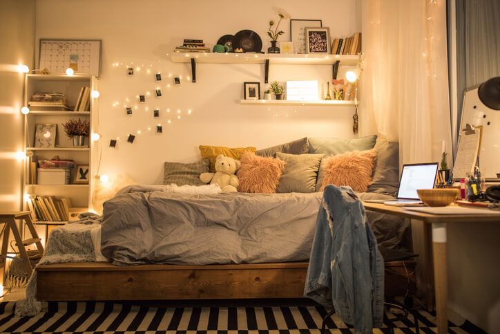 Easy Dorm Room Decorating Ideas For New College Students